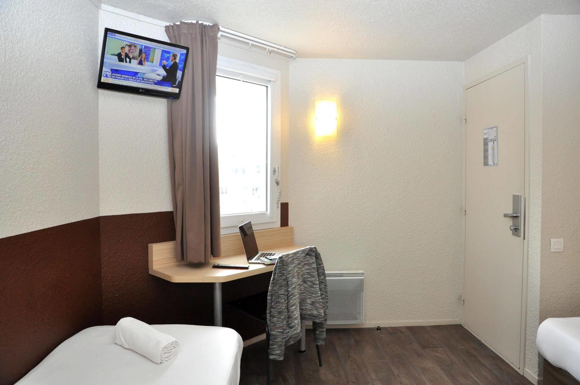 B Hotel Caen Mondeville Exterior foto